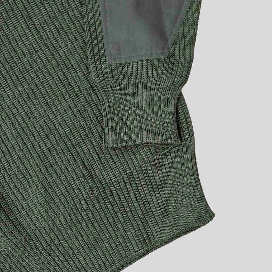 Vintage 90er Italien Armee Strickpullover V-Neck Gr. M Olive Grün Neu vintage 90er armee strickpullover v neck olivegruen ungetragen