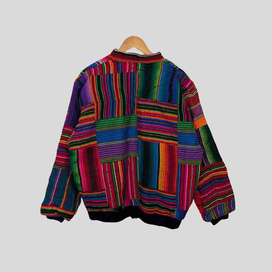 Vintage Navajo Patchwork Zipperjacke, Bomberpassform, Größe M-L vintage navajo patchwork zipperjacke rueckansicht