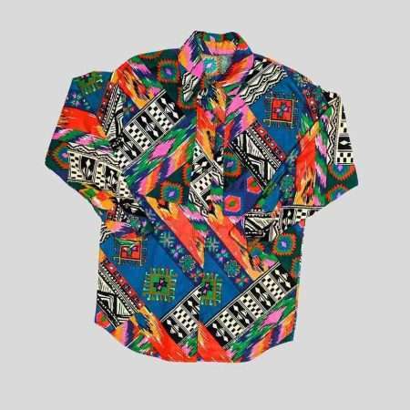 Western Hemd Vintage im 90s Navajo-Stil mit bunten Mustern und hochwertigen Druckknöpfen