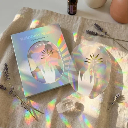 Suncatcher Fensterbild Regenbogen mit botanischem Hand-Zweig Motiv für Prisma-Effekte