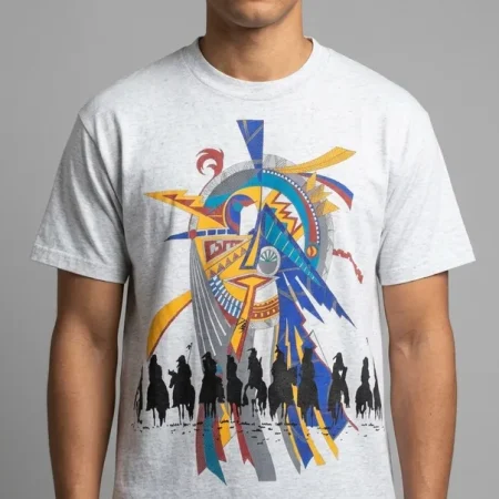 90s Vintage Grafik T-Shirt der Marke Buffalo in Grau mit Native Art Frontprint, Tragebild.